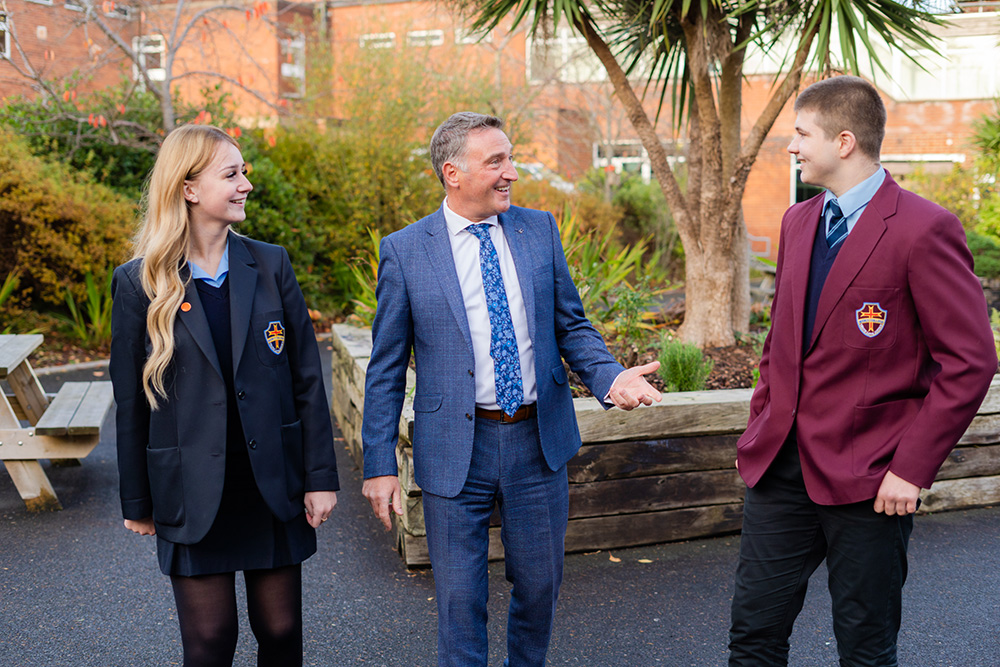Mercy College Belfast Welcoming